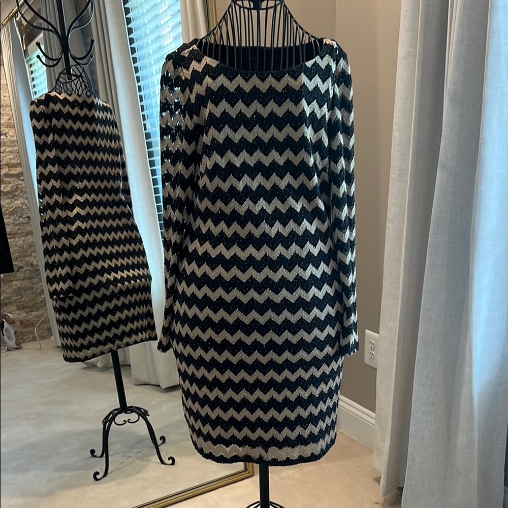 Nine West Black and Gold Long Sleeve Sheath Dress